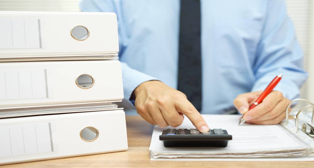 How Outsourced Bookkeeping Services can Help Your Startup Grow (3)