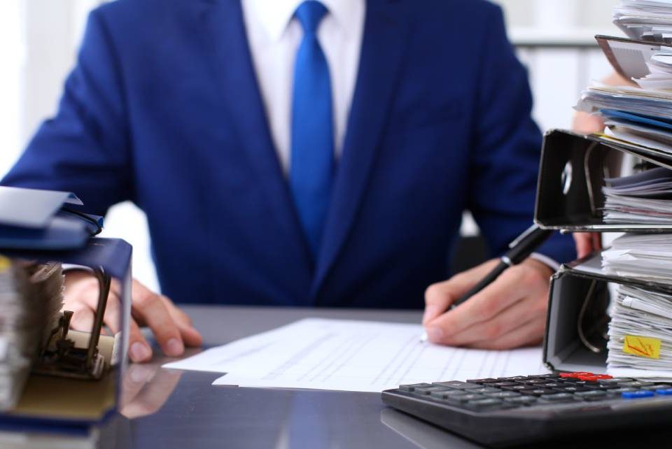 Why Outsourcing Accounting & Bookkeeping Services is a Boon for Small Businesses