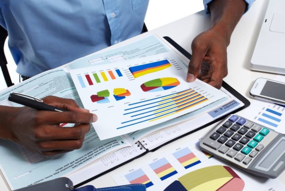 3 Reasons Your Small Business Needs a Professional Accountant